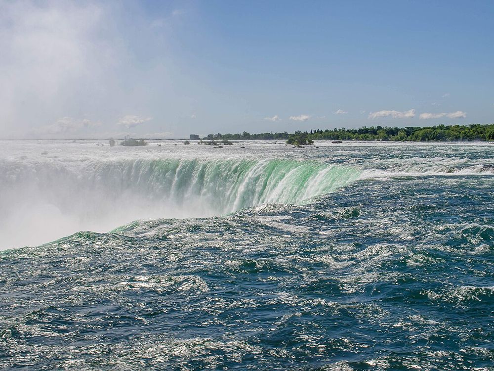 Horseshoe Falls seen from Table Rock in Niagara Falls, Ontario