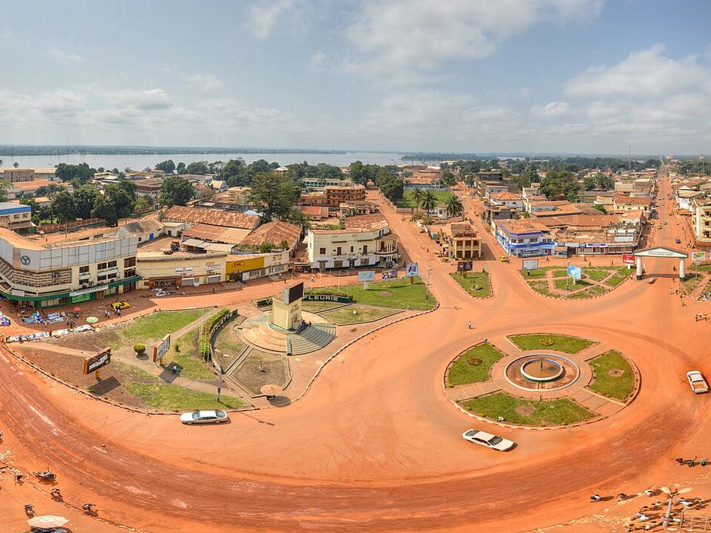 Bangui e la rotonda del PK0, Bangui