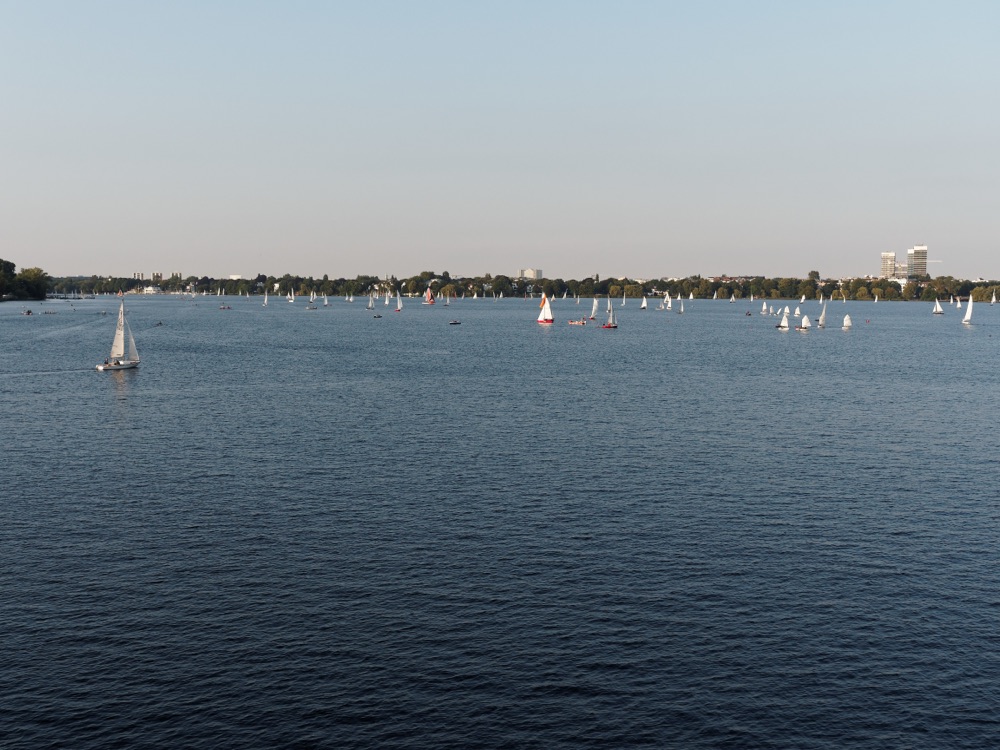 The Alster lakes, Centre and north of the old town