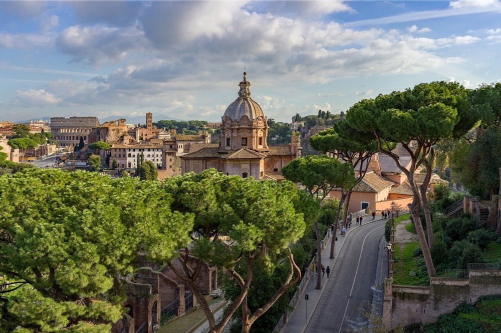 The Roman Forum, Between the Capitoline and the Palatine