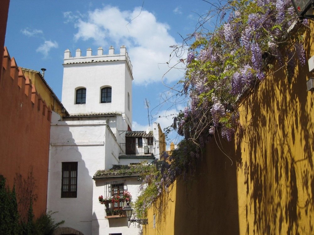 Barrio Santa Cruz, East of the cathedral