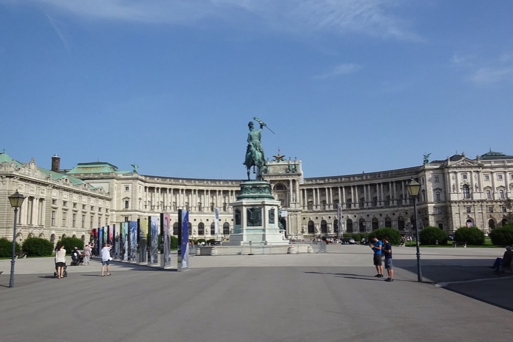 The Hofburg and Heldenplatz, Innere Stadt