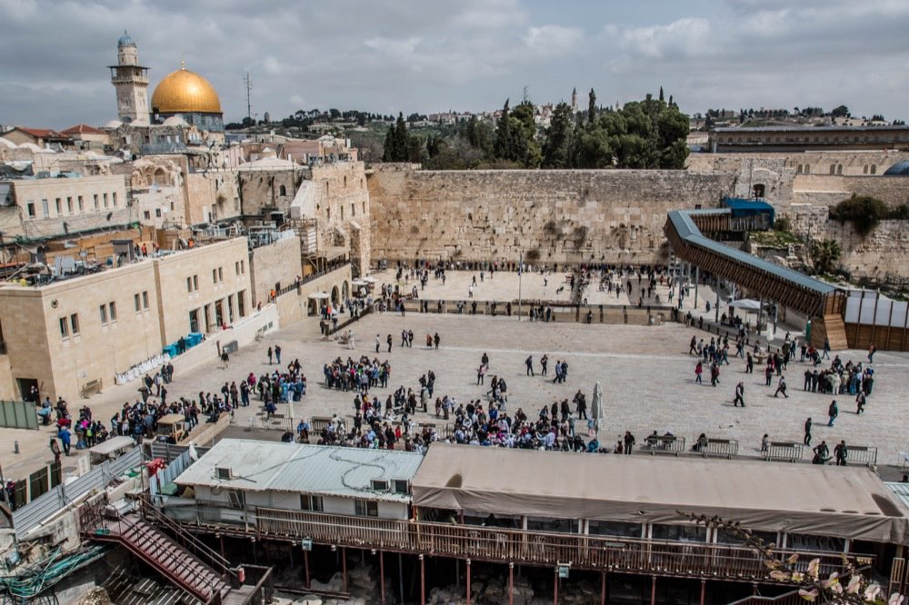 The Western Wall plaza, Below the Jewish Quarter