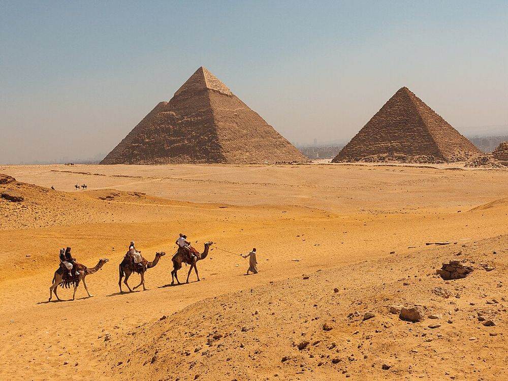 The Pyramids of Giza, Giza