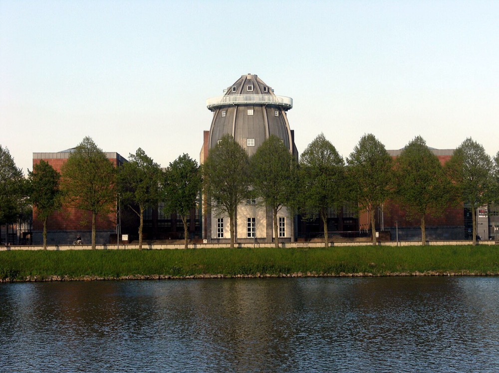 Bonnefanten, Céramique district, Maastricht