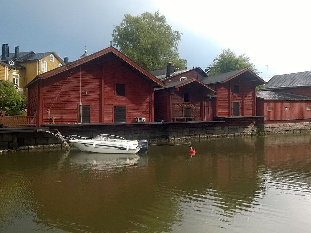 Las casas rojas a orillas del río en Porvoo, Porvoo
