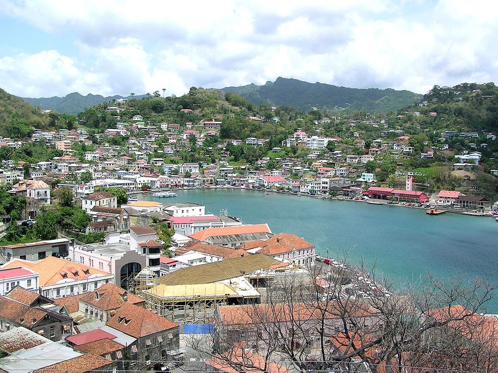 St George's e il Carenage, St George's