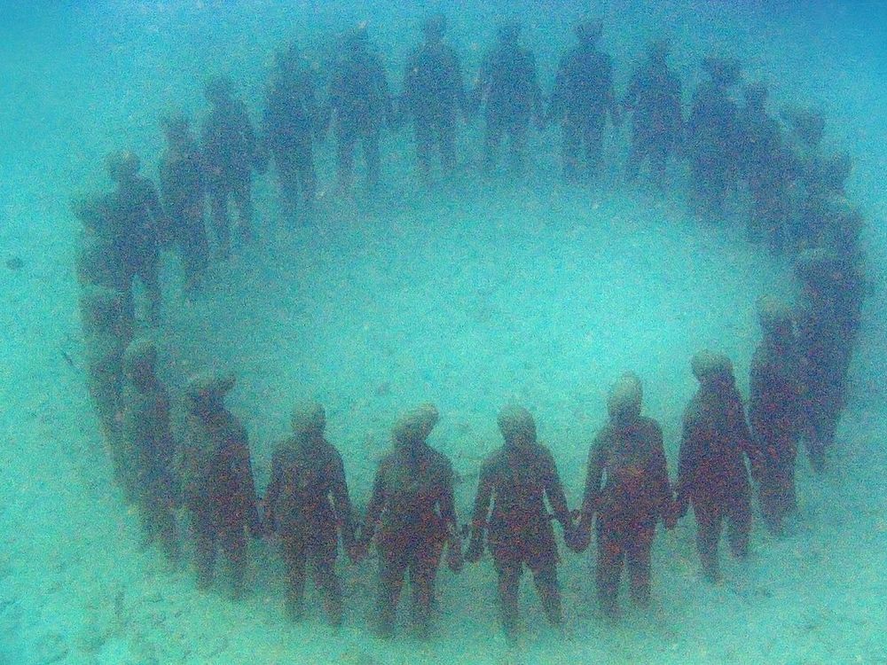 Parco delle sculture sommerse di Molinere, Costa ovest, a nord di St George's