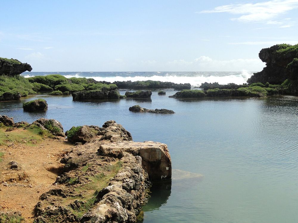 As piscinas naturais de Inarajan, Inarajan, litoral sul