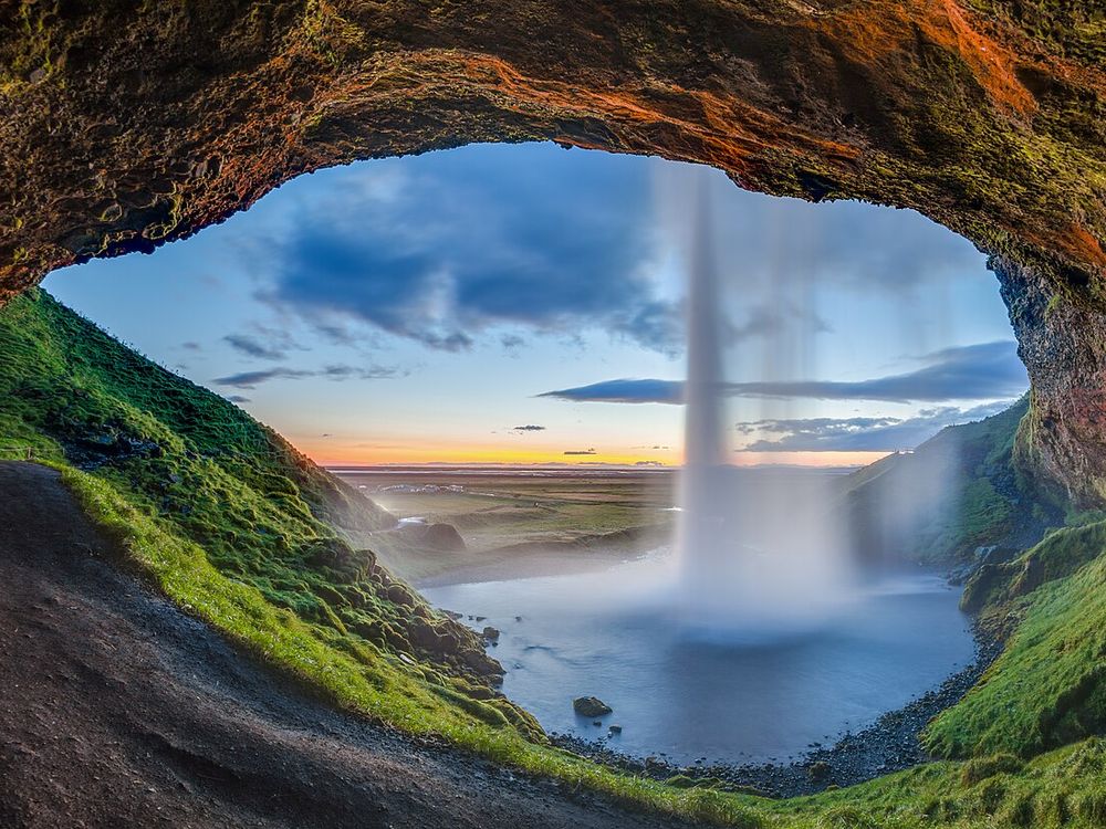 Seljalandsfoss, Costa sud