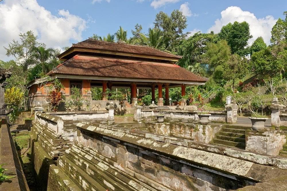 Goa Gajah, Bedulu, ten minutes east