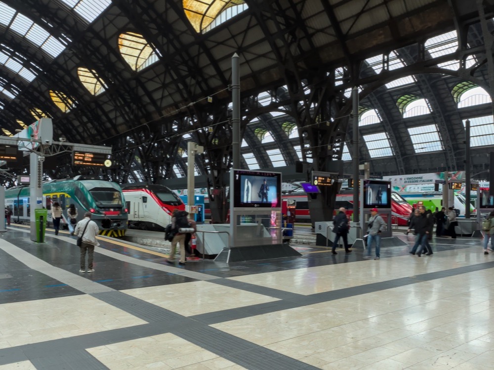 The facade of Milano Centrale station