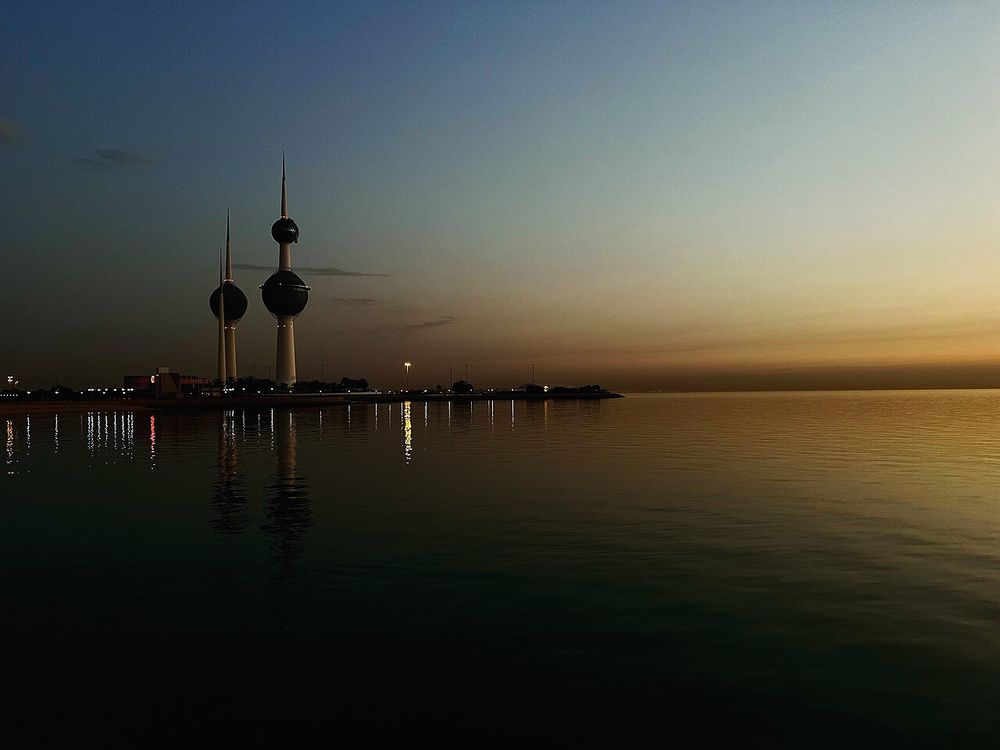 Kuwait Towers, Orla da Cidade do Kuwait