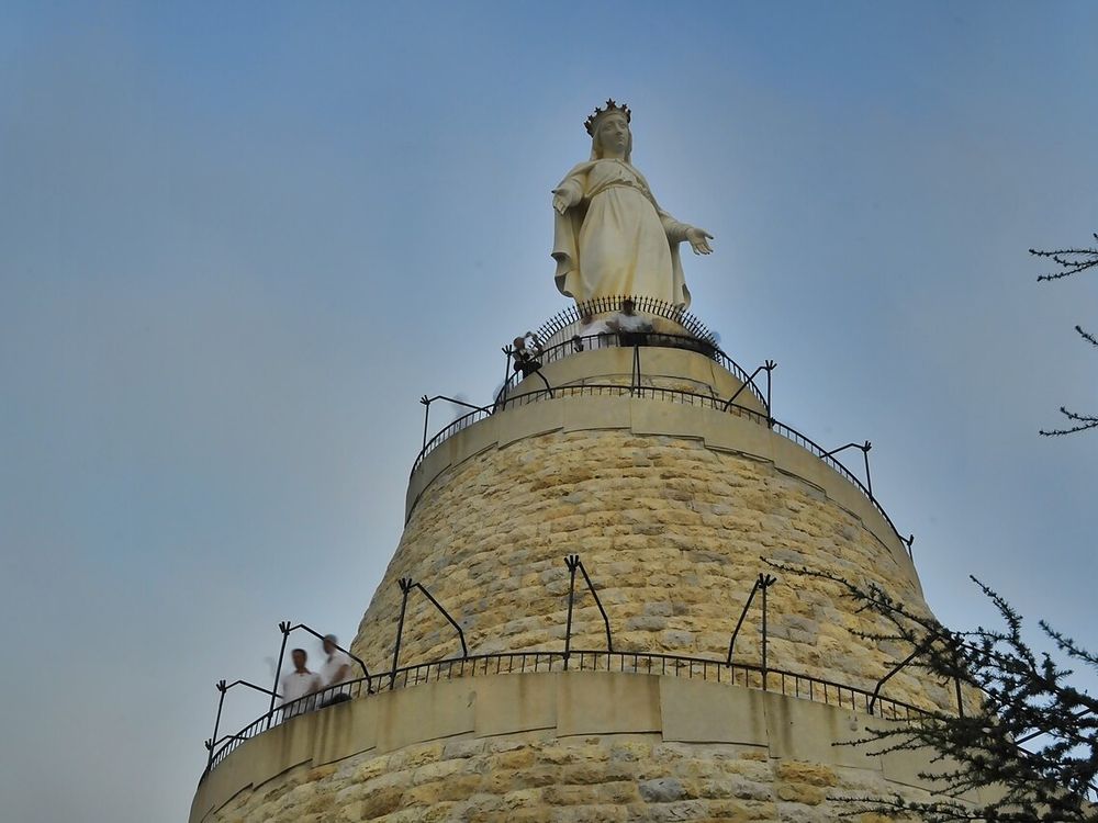 Nostra Signora del Libano, Harissa, sopra Jounieh