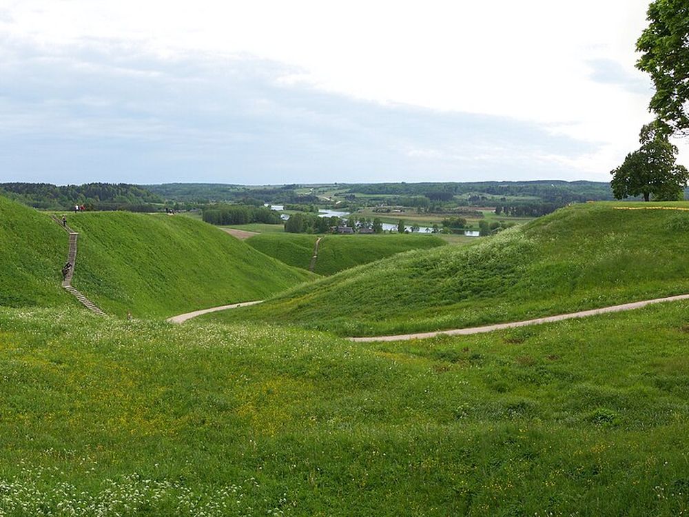 Los castros de Kernavė, Kernavė, cerca de Vilna