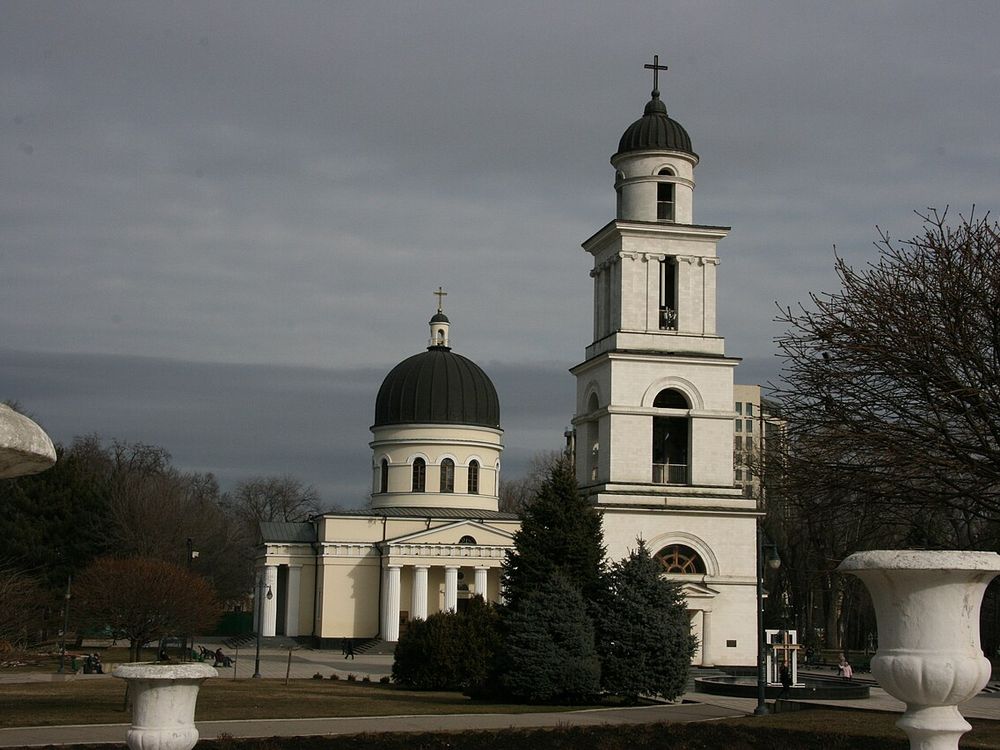 La cattedrale della Natività e il parco della Cattedrale, Chisinau