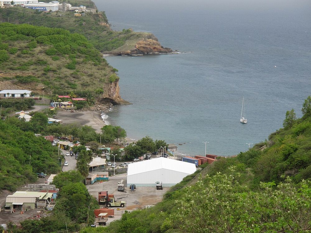 Little Bay, Costa nord-ovest