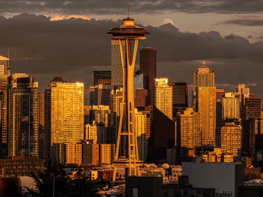 The Space Needle and the Seattle skyline at sunset from Kerry Park