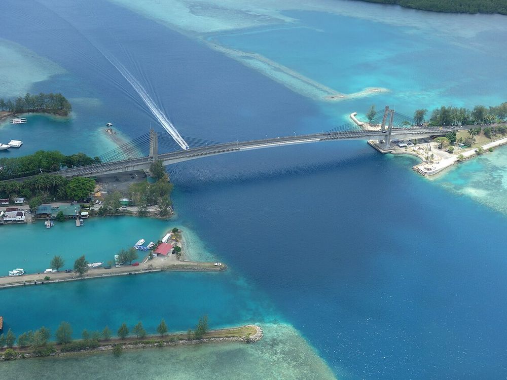 El puente KB, Entre Koror y Babeldaob