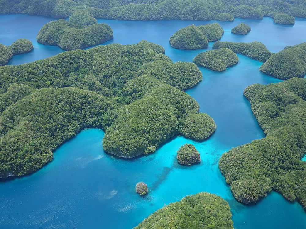 Las Islas de la Roca, Laguna Sur, al sur de Koror