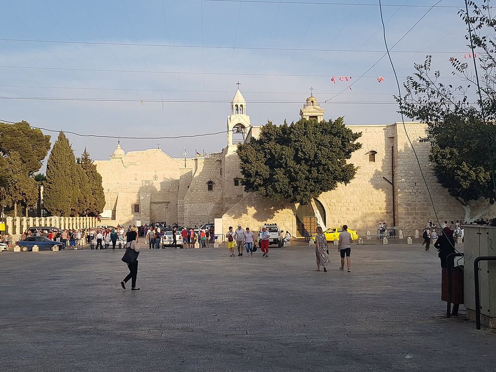 A Praça da Manjedoura e a Igreja da Natividade, Belém