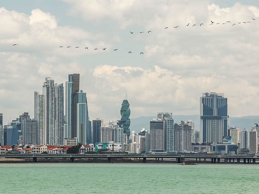 La Cinta Costera y el skyline, Ciudad de Panamá
