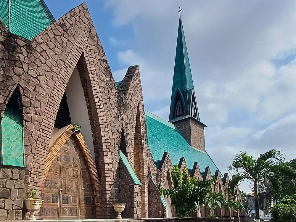 Basilique Sainte-Anne, Brazzaville