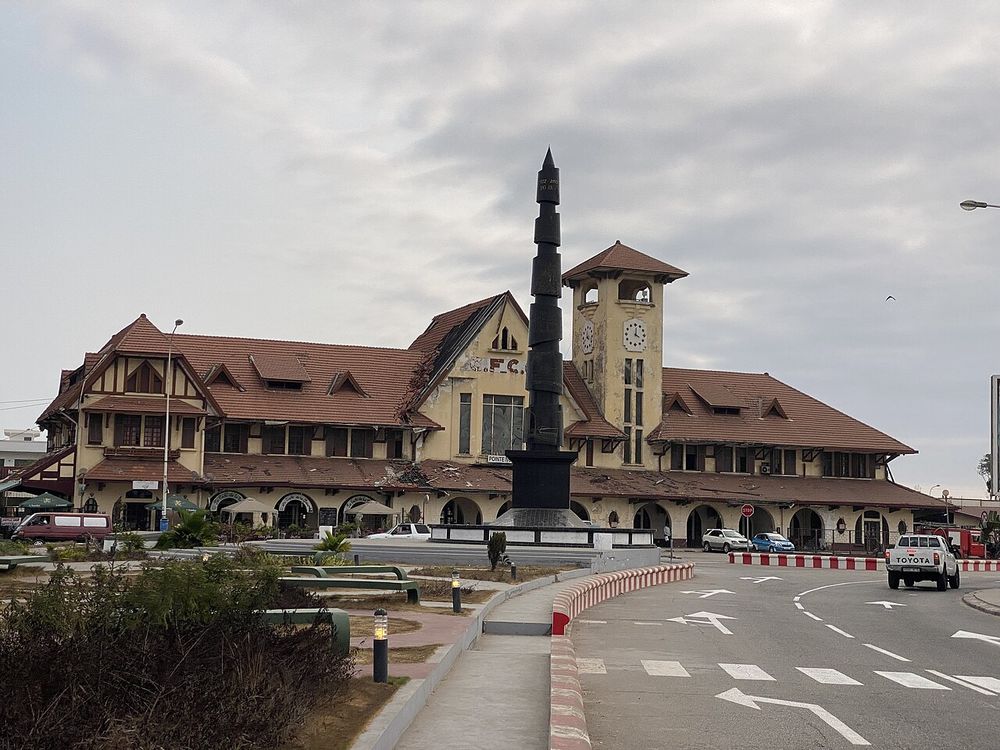 La stazione ferroviaria di Pointe-Noire, Pointe-Noire