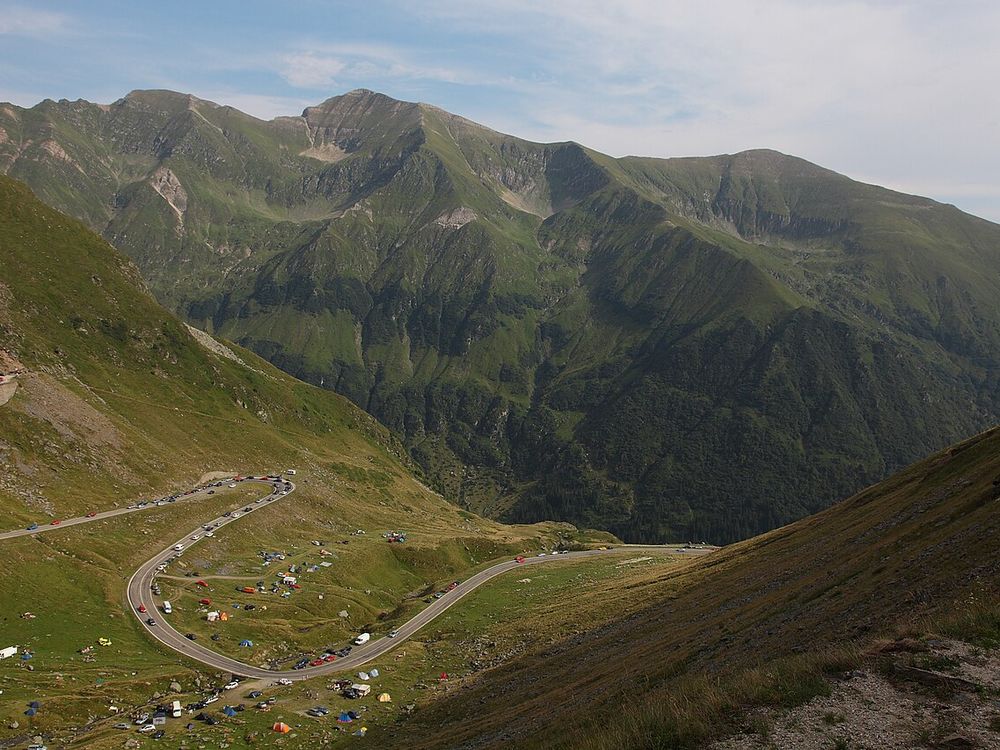 La strada Transfăgărășan, Monti Făgăraș