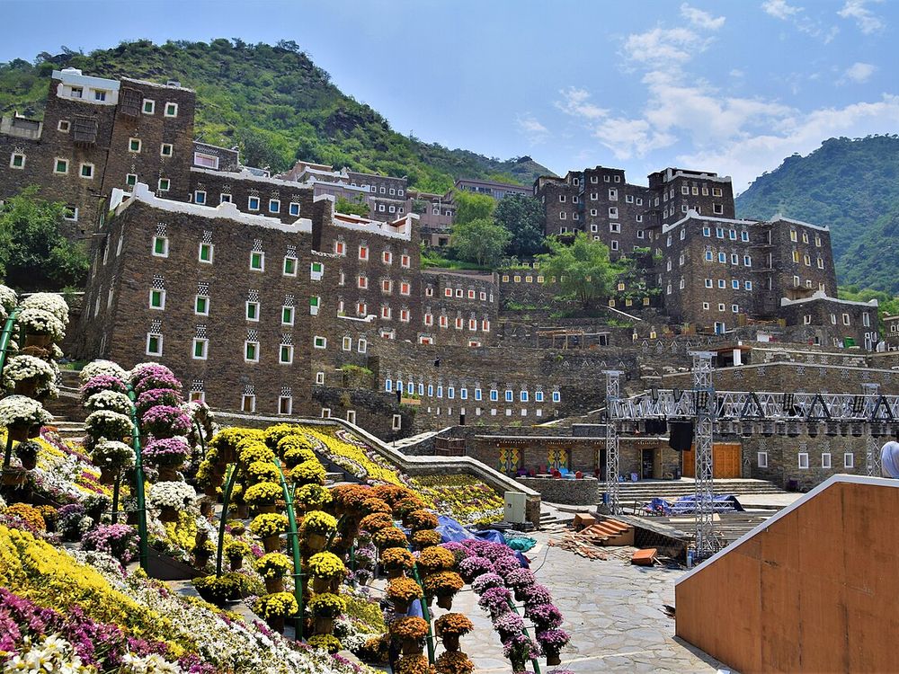 Rijal Almaa, Asir, nær Abha