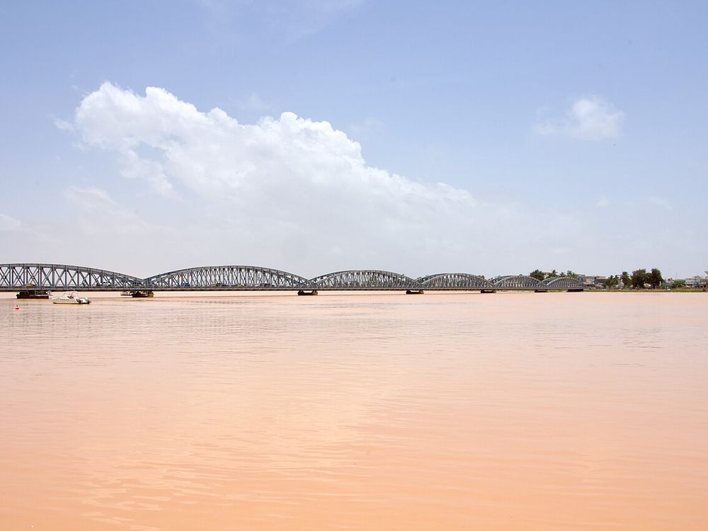 Saint-Louis y el puente Faidherbe, Saint-Louis