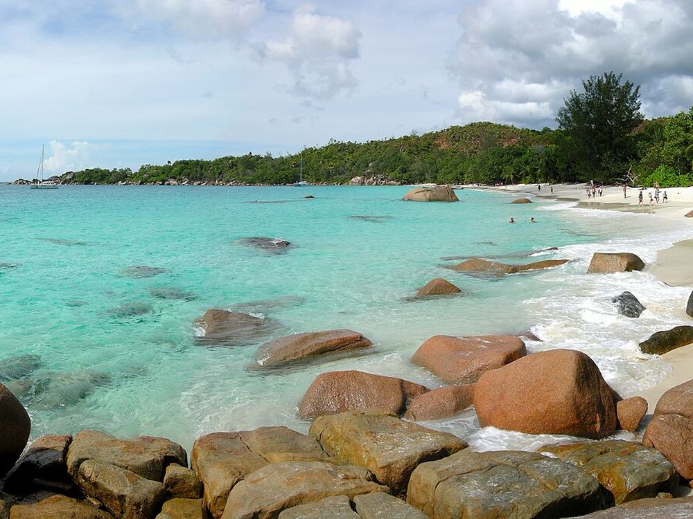 Anse Lazio, Noroeste de Praslin