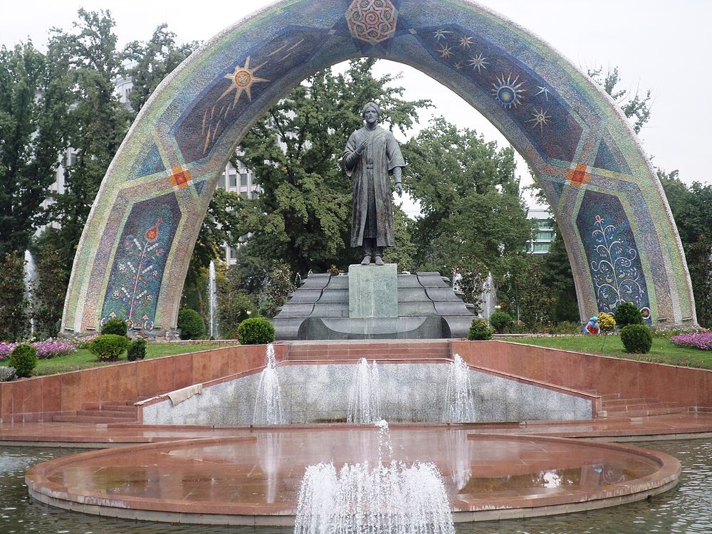 El parque Rudaki, Dusambé