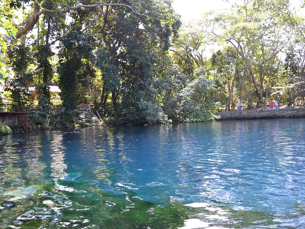 I blue hole di Santo, Costa est di Espiritu Santo