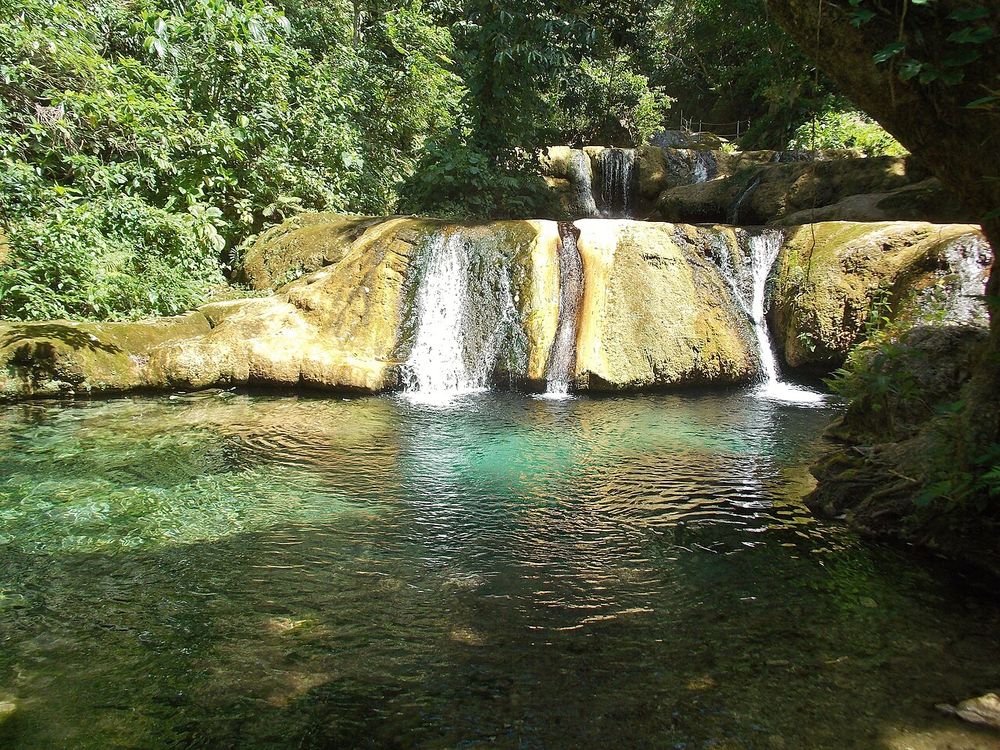 Le Mele Cascades, Vicino a Mele, a nord di Port Vila
